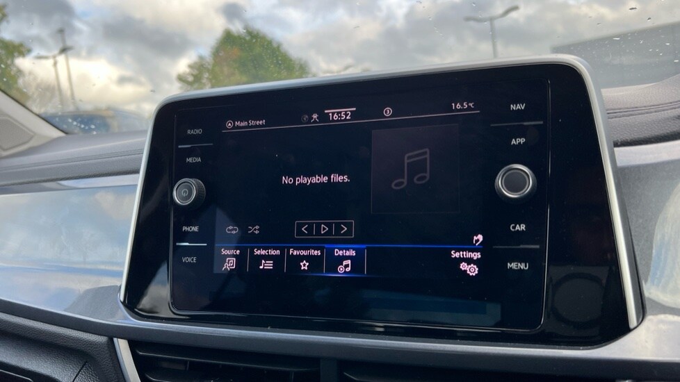 Used Volkswagen T-Roc 2023 for sale - 75394436: Photo 46