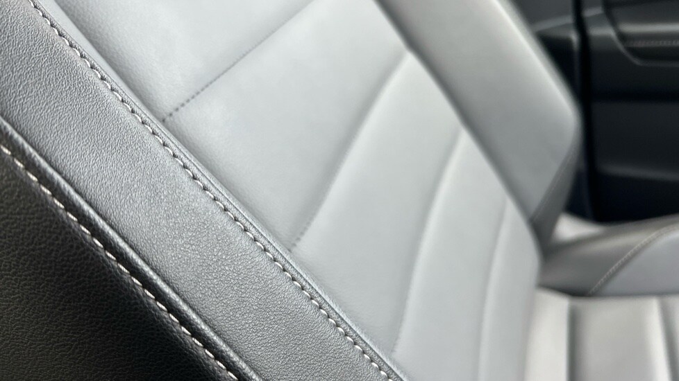 Used Volkswagen T-Roc 2023 for sale - 75394436: Photo 50