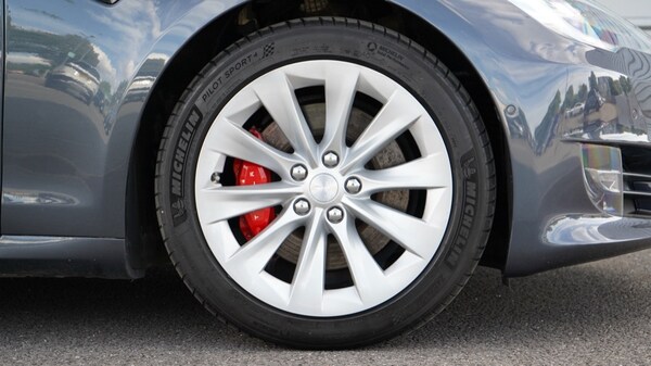 Used Tesla Model S 2019 for sale - 75394444: Photo 20
