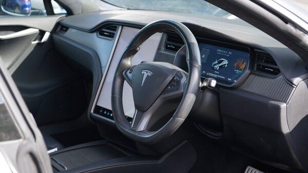 Used Tesla Model S 2019 for sale - 75394444: Photo 9