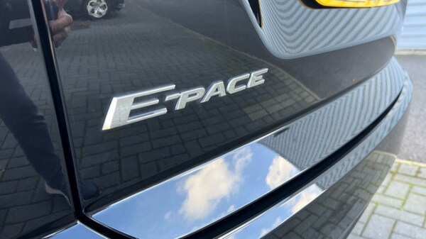 Used Jaguar E-Pace 2023 for sale - 75394414: Photo 48