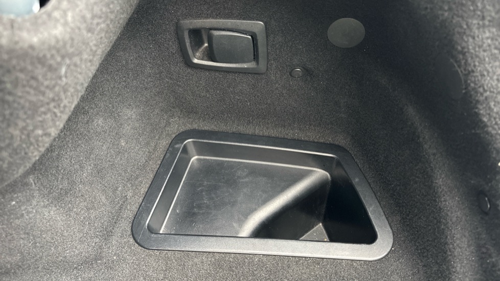 Used BMW M6 2017 for sale - 76796197: Photo 46