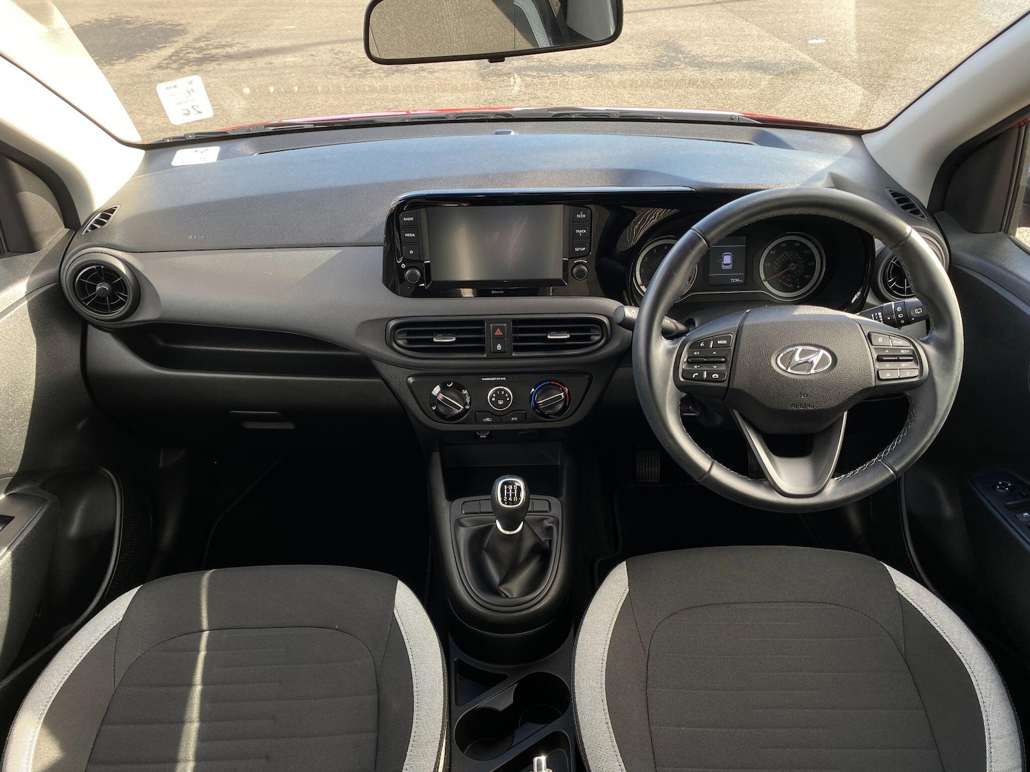 Used Hyundai i10 2022 for sale - 76260002: Photo 10