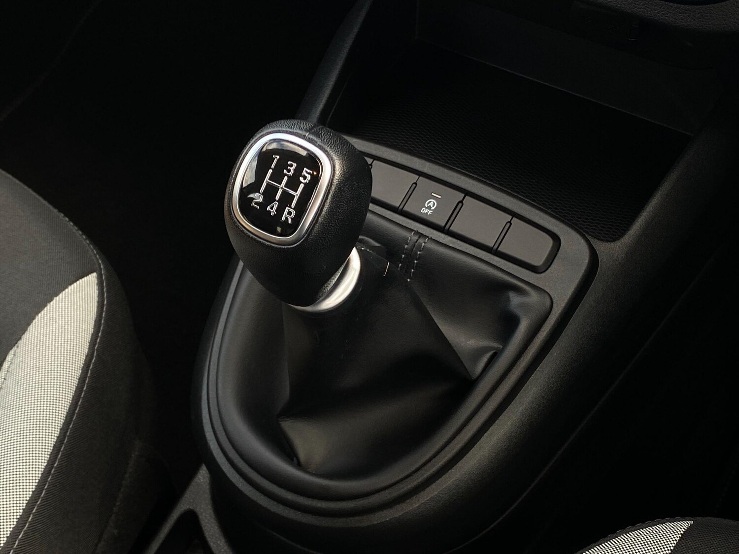 Used Hyundai i10 2022 for sale - 76260002: Photo 18