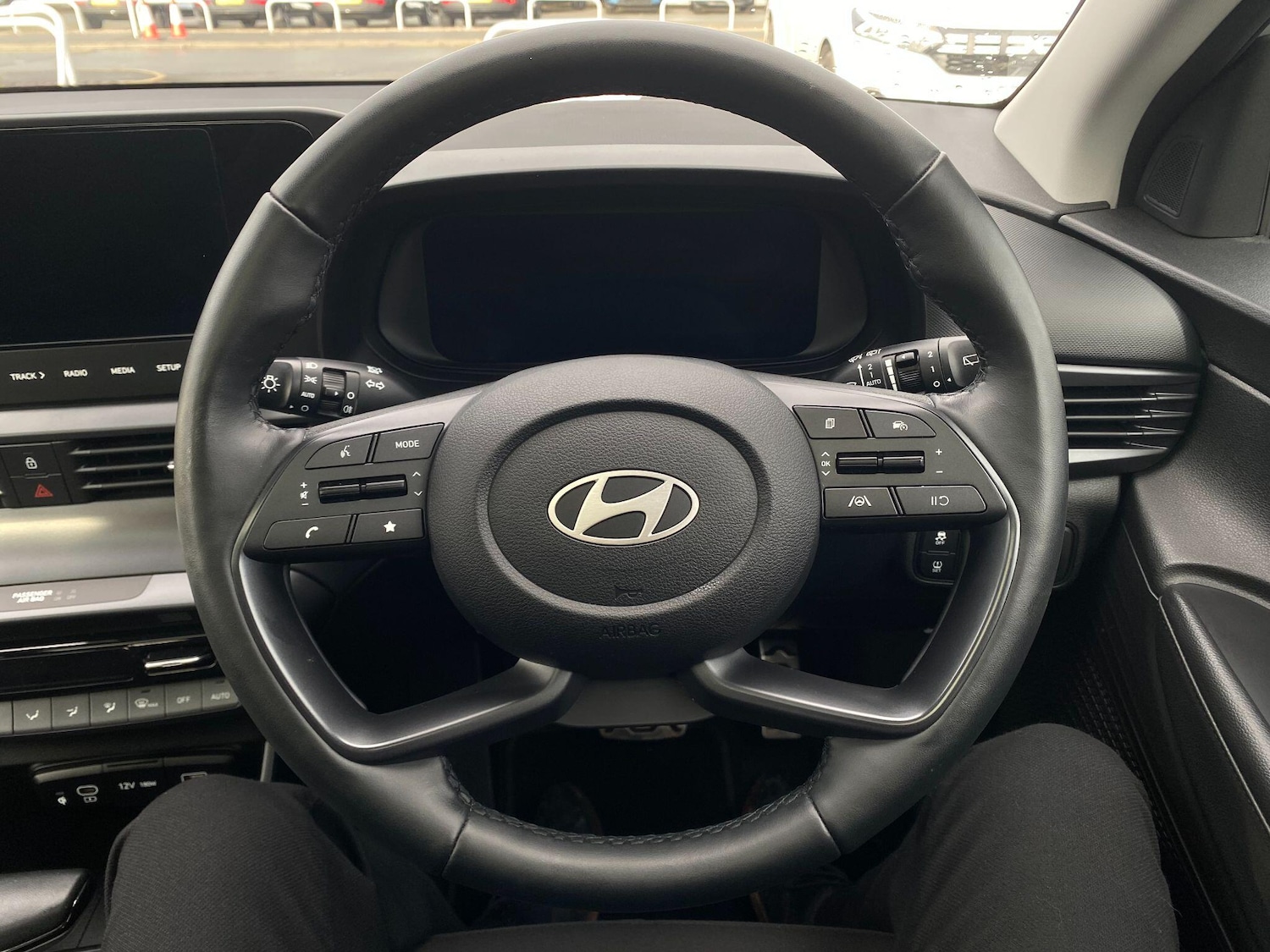 Used Hyundai BAYON 2024 for sale - 77202917: Photo 35