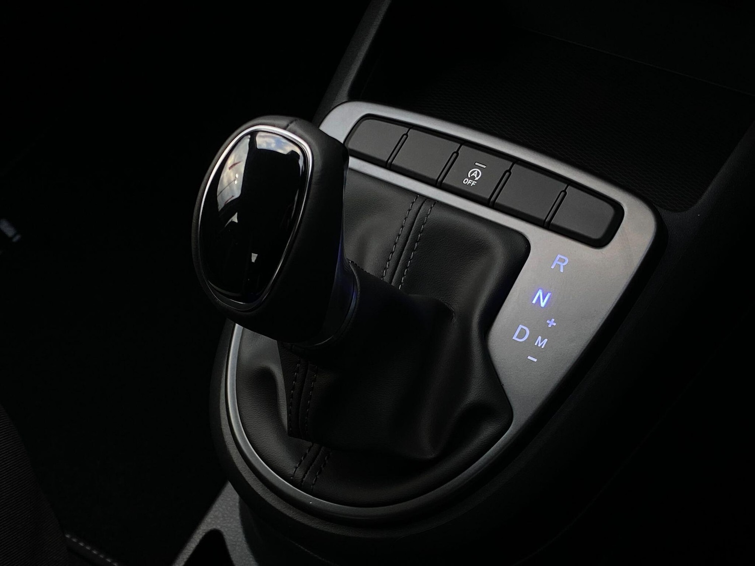 Used Hyundai i10 for sale - 77852729: Photo 18