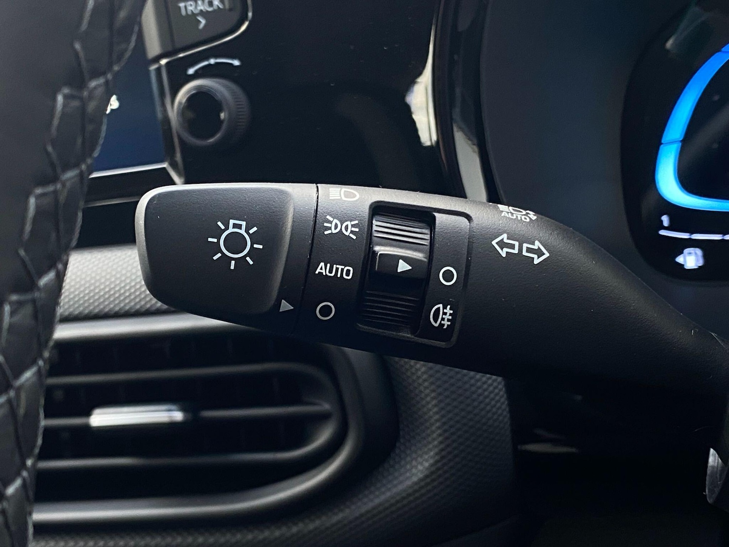 Used Hyundai i10 for sale - 77852729: Photo 23