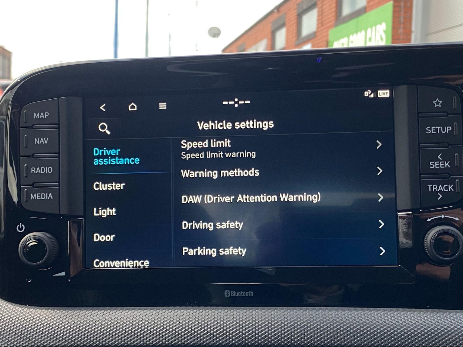 Used Hyundai i10 for sale - 77852729: Photo 34