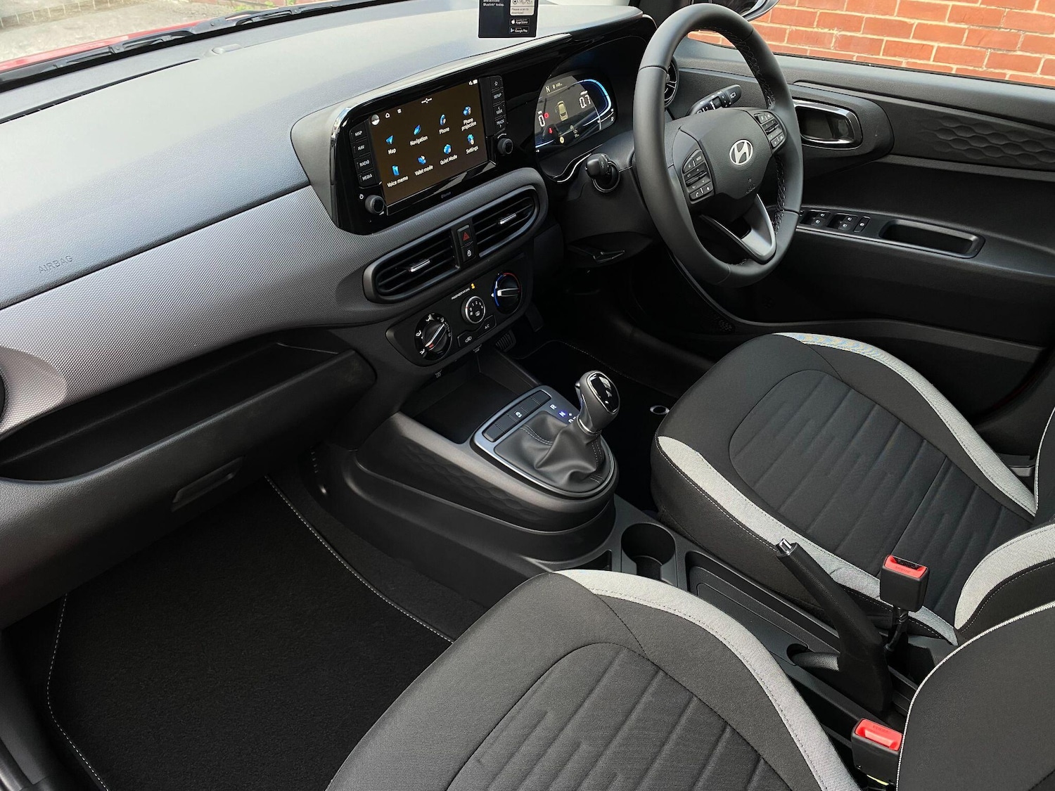 Used Hyundai i10 for sale - 77852729: Photo 9