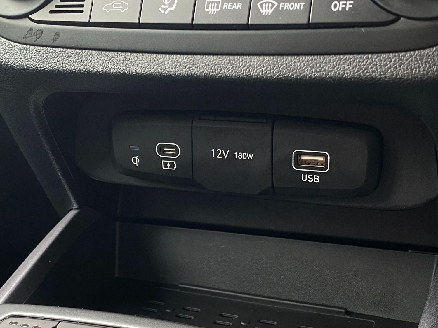 Used Hyundai i10 for sale - 77537211: Photo 17