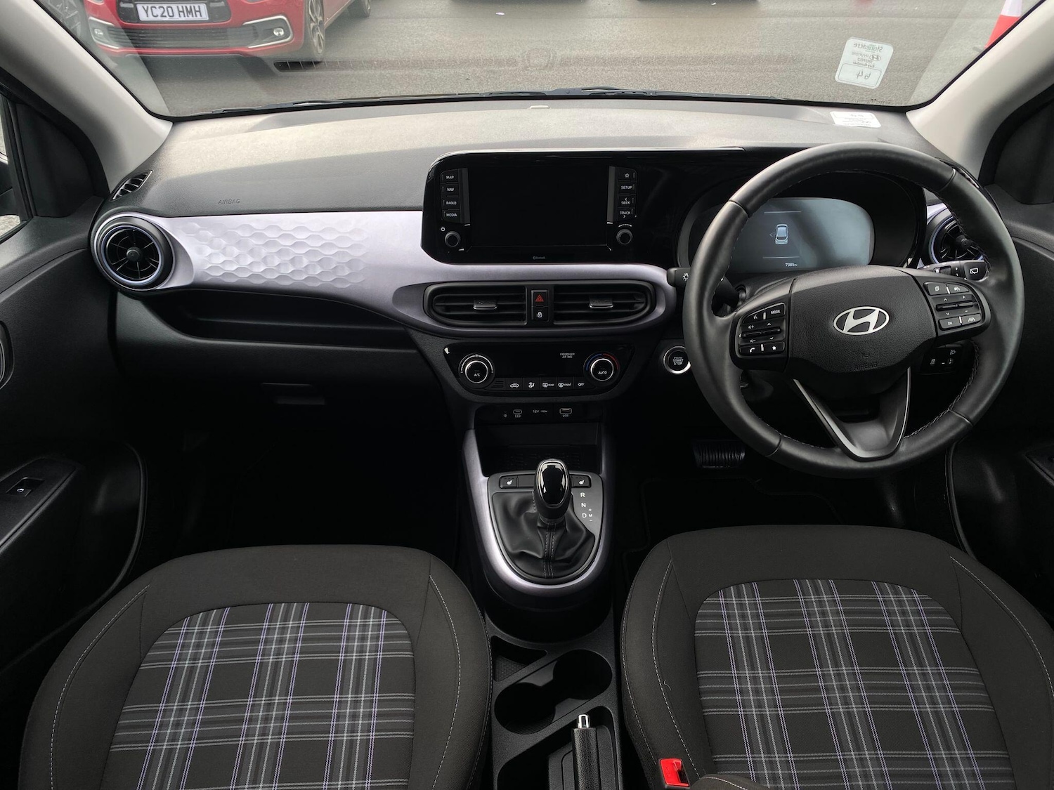 Used Hyundai i10 for sale - 77537211: Photo 9