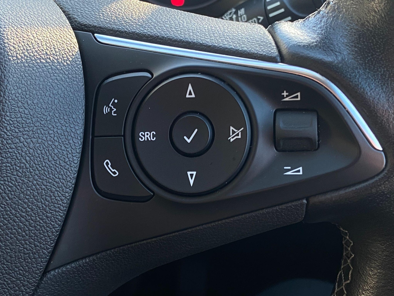 Used Vauxhall Crossland 2022 for sale - 77120500: Photo 17