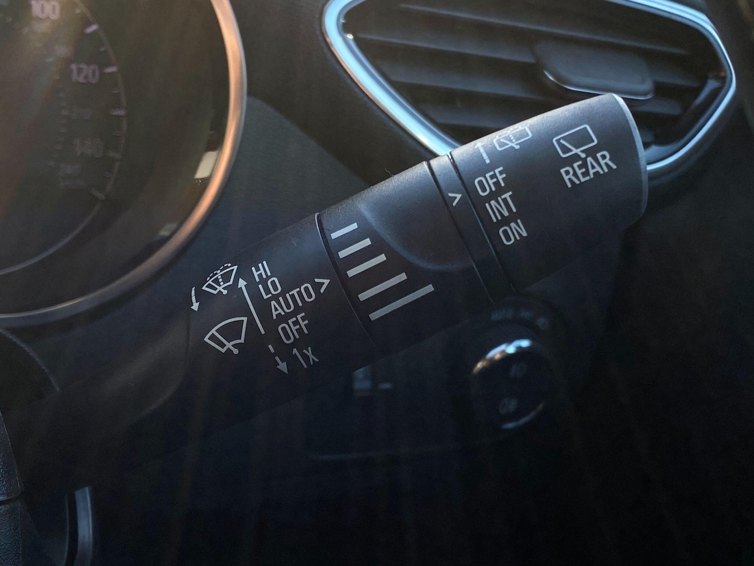 Used Vauxhall Crossland 2022 for sale - 77120500: Photo 18