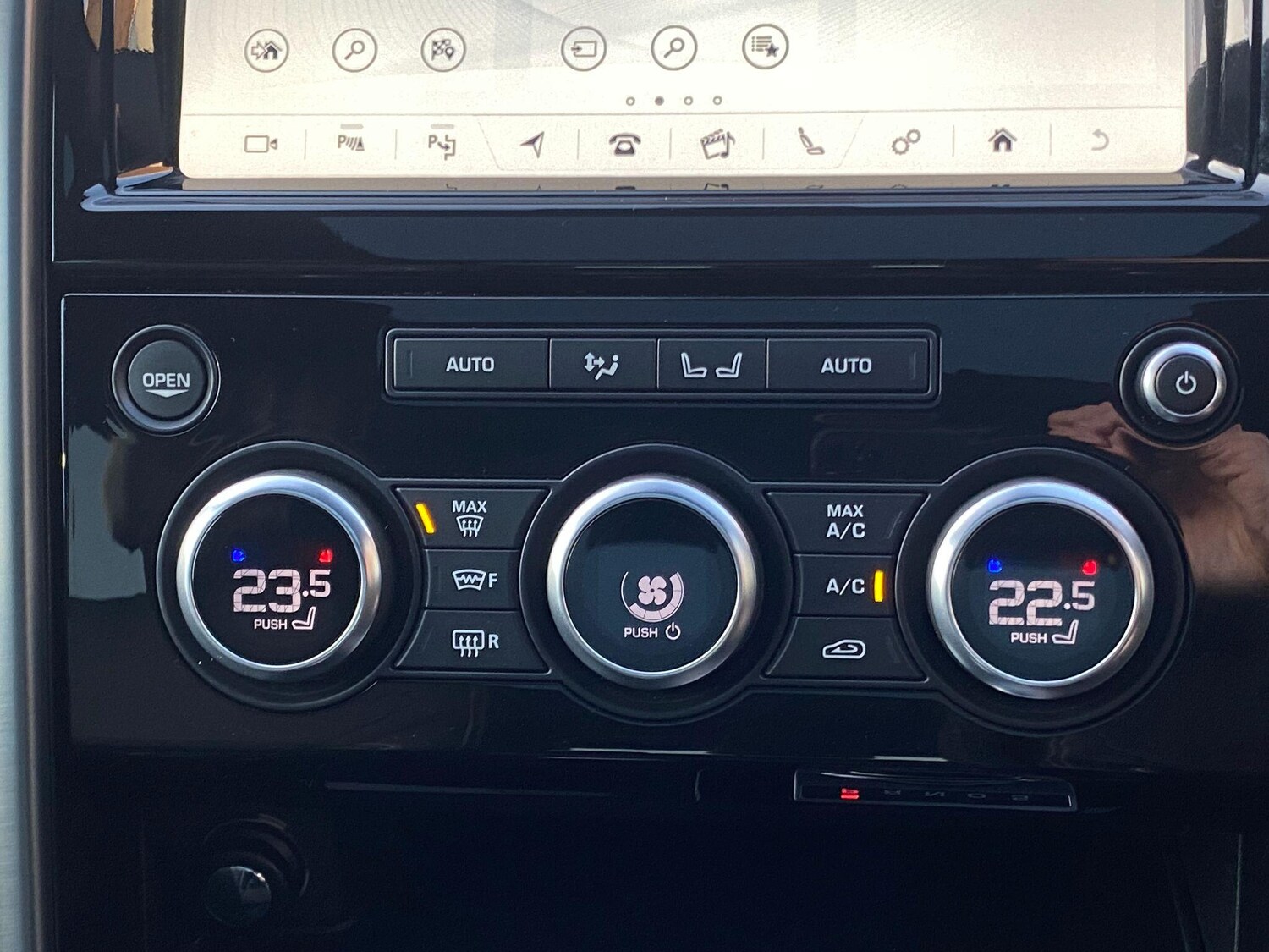 Used Land Rover Discovery 2019 for sale - 77824175: Photo 27