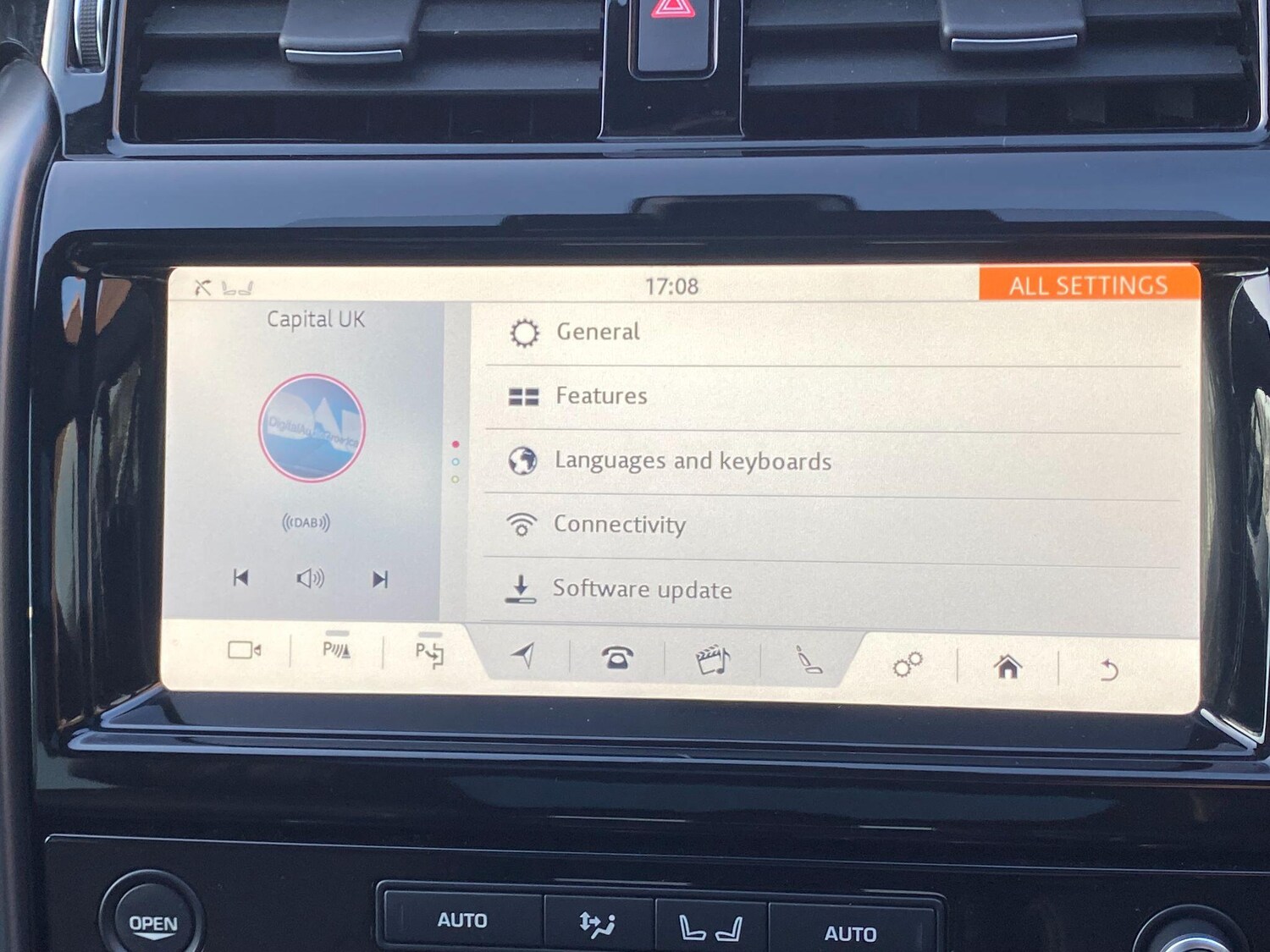 Used Land Rover Discovery 2019 for sale - 77824175: Photo 36