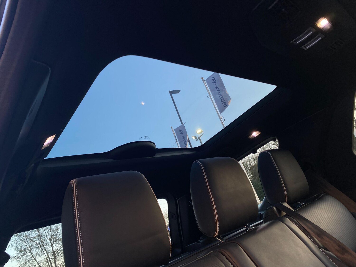 Used Land Rover Discovery 2019 for sale - 77824175: Photo 50