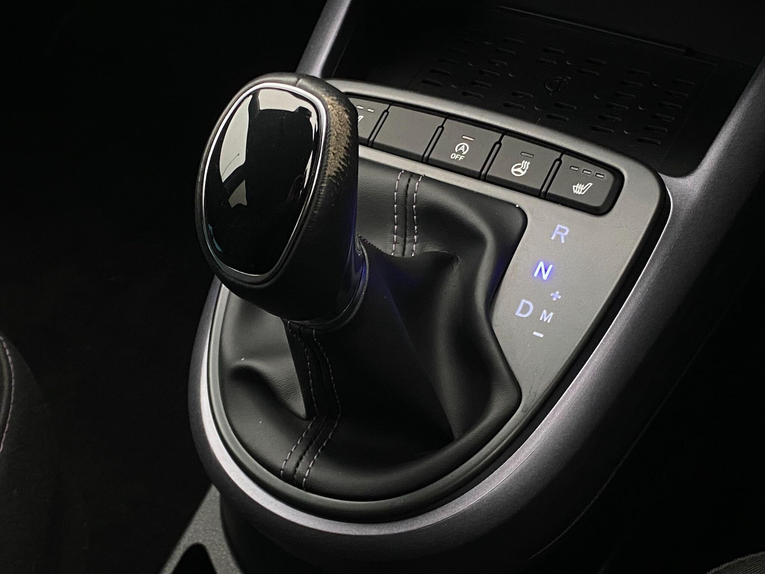 Used Hyundai i10 2024 for sale - 77090935: Photo 13