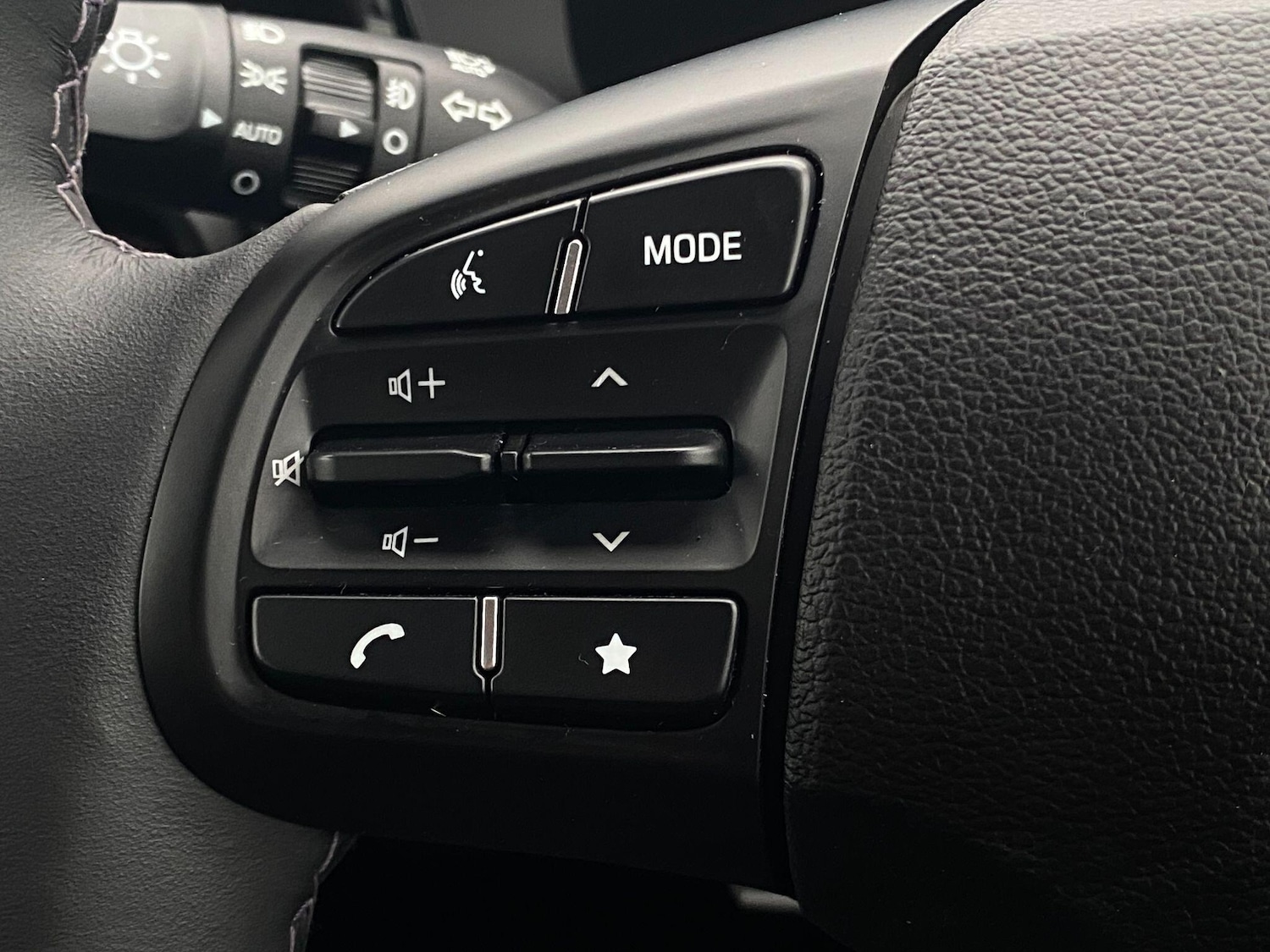 Used Hyundai i10 2024 for sale - 77090935: Photo 19