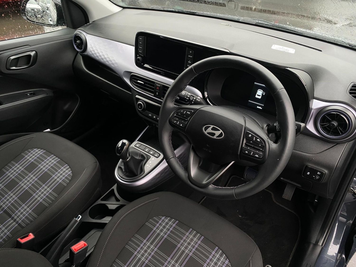 Used Hyundai i10 2024 for sale - 77090935: Photo 9