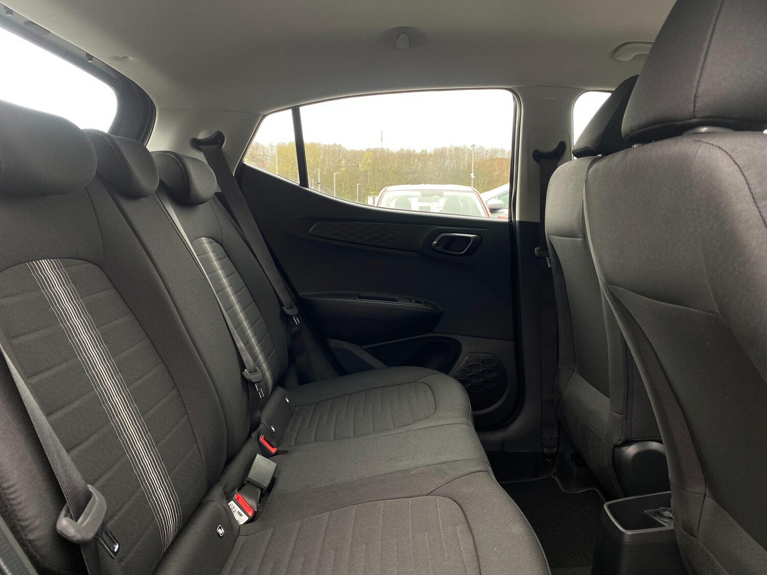 Used Hyundai i10 for sale - 78019045: Photo 12