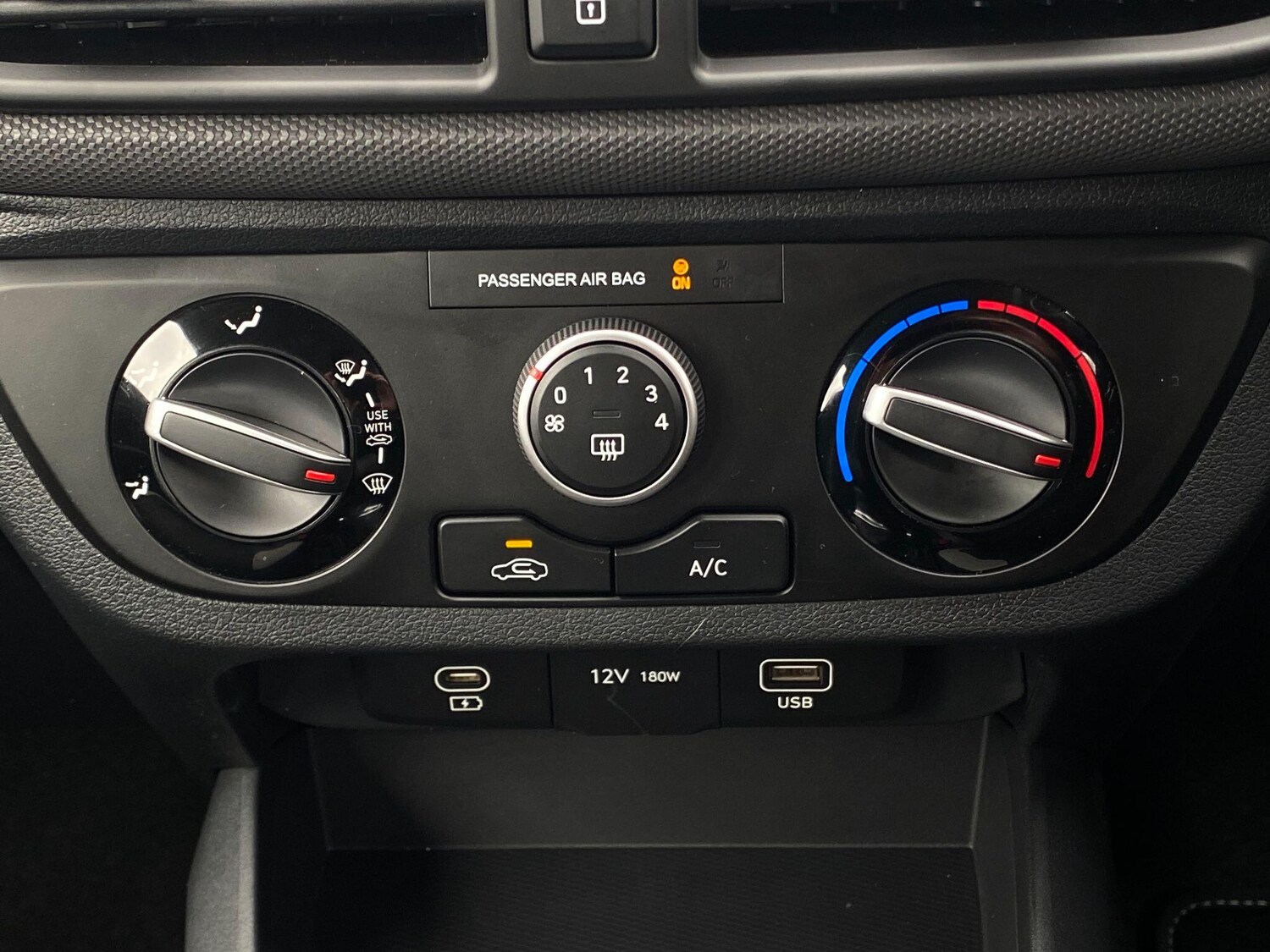 Used Hyundai i10 for sale - 78019045: Photo 22