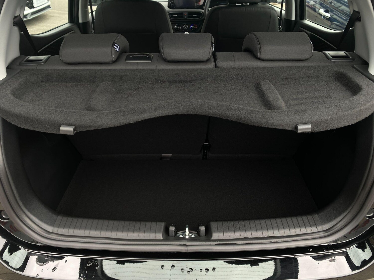 Used Hyundai i10 for sale - 78019045: Photo 38