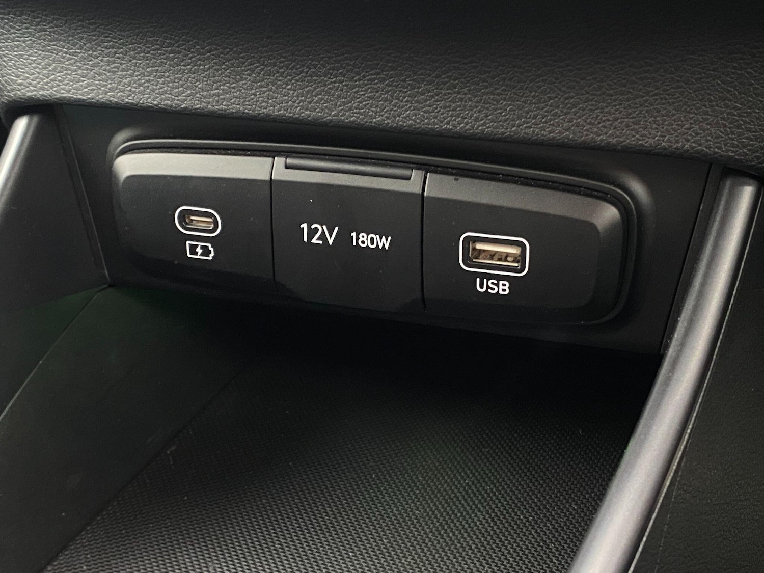 Used Hyundai BAYON 2024 for sale - 76714499: Photo 19