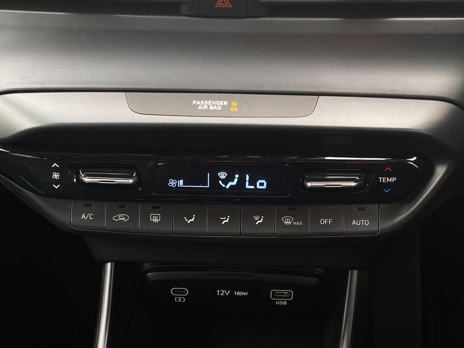 Used Hyundai BAYON 2024 for sale - 76714499: Photo 25