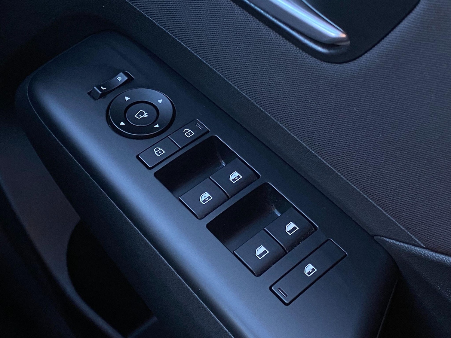 Used Hyundai KONA 2024 for sale - 77358317: Photo 18