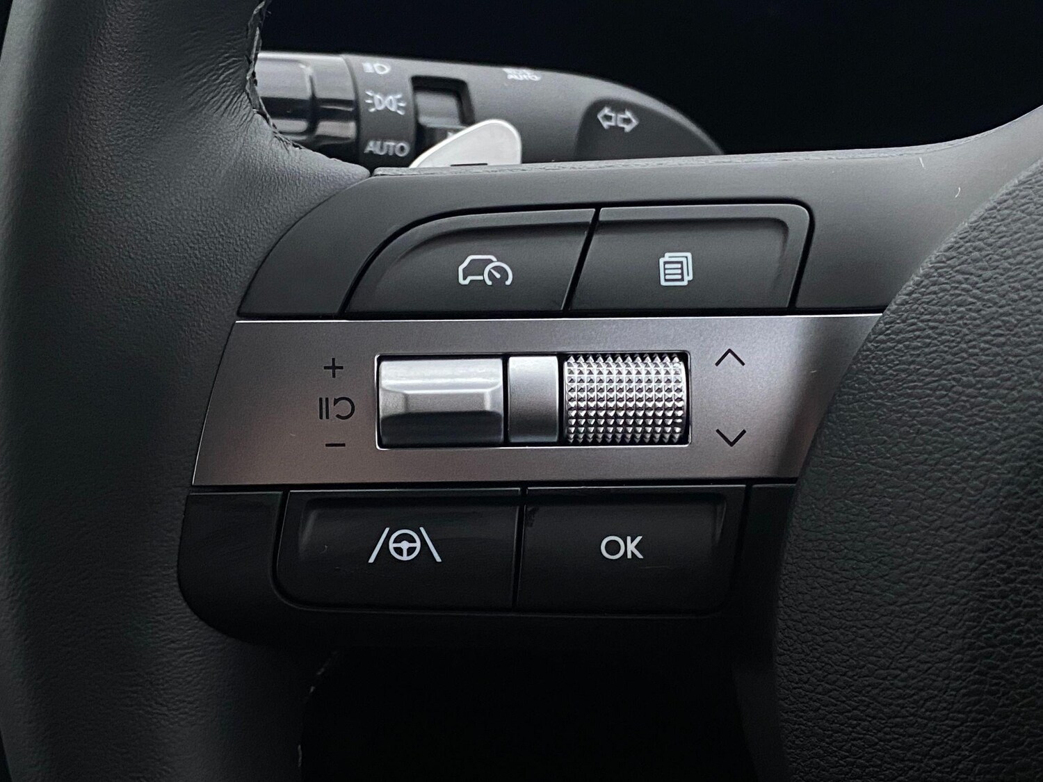 Used Hyundai TUCSON for sale - 77344005: Photo 15