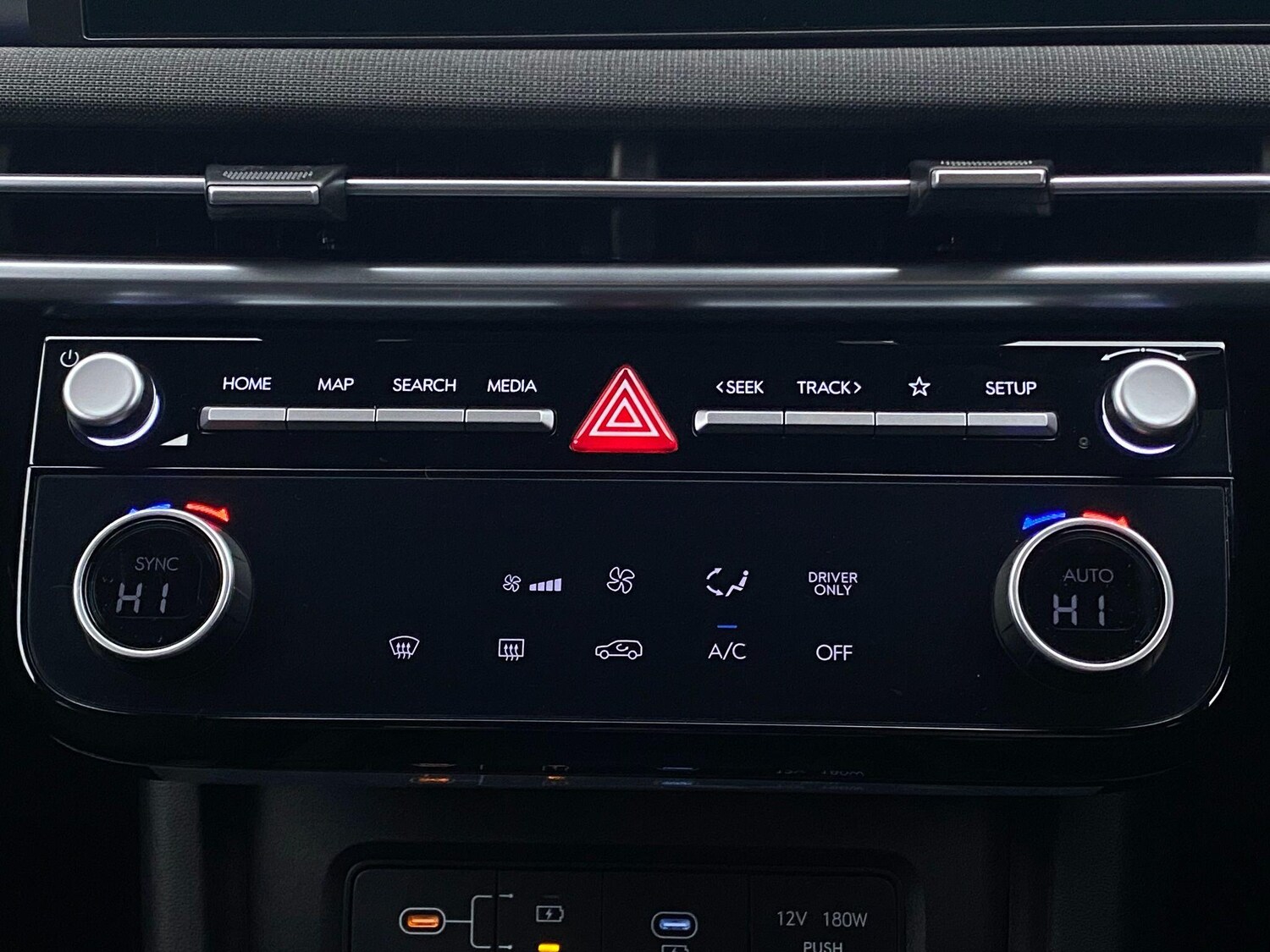 Used Hyundai TUCSON for sale - 77344005: Photo 28