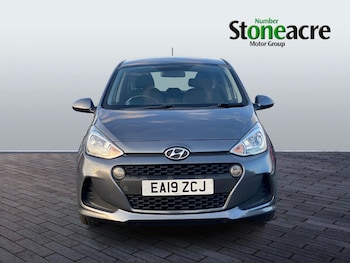 Used Hyundai i10 2019 for sale - 77279485: Photo