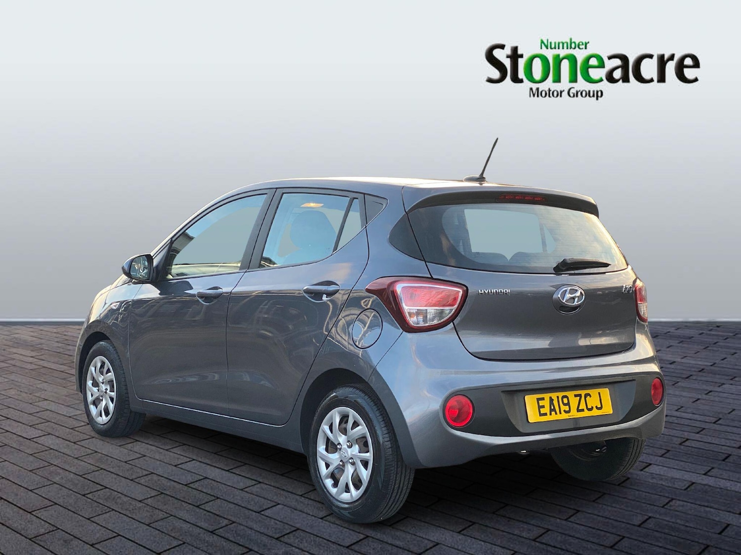 Used Hyundai i10 2019 for sale - 77279485: Photo 4