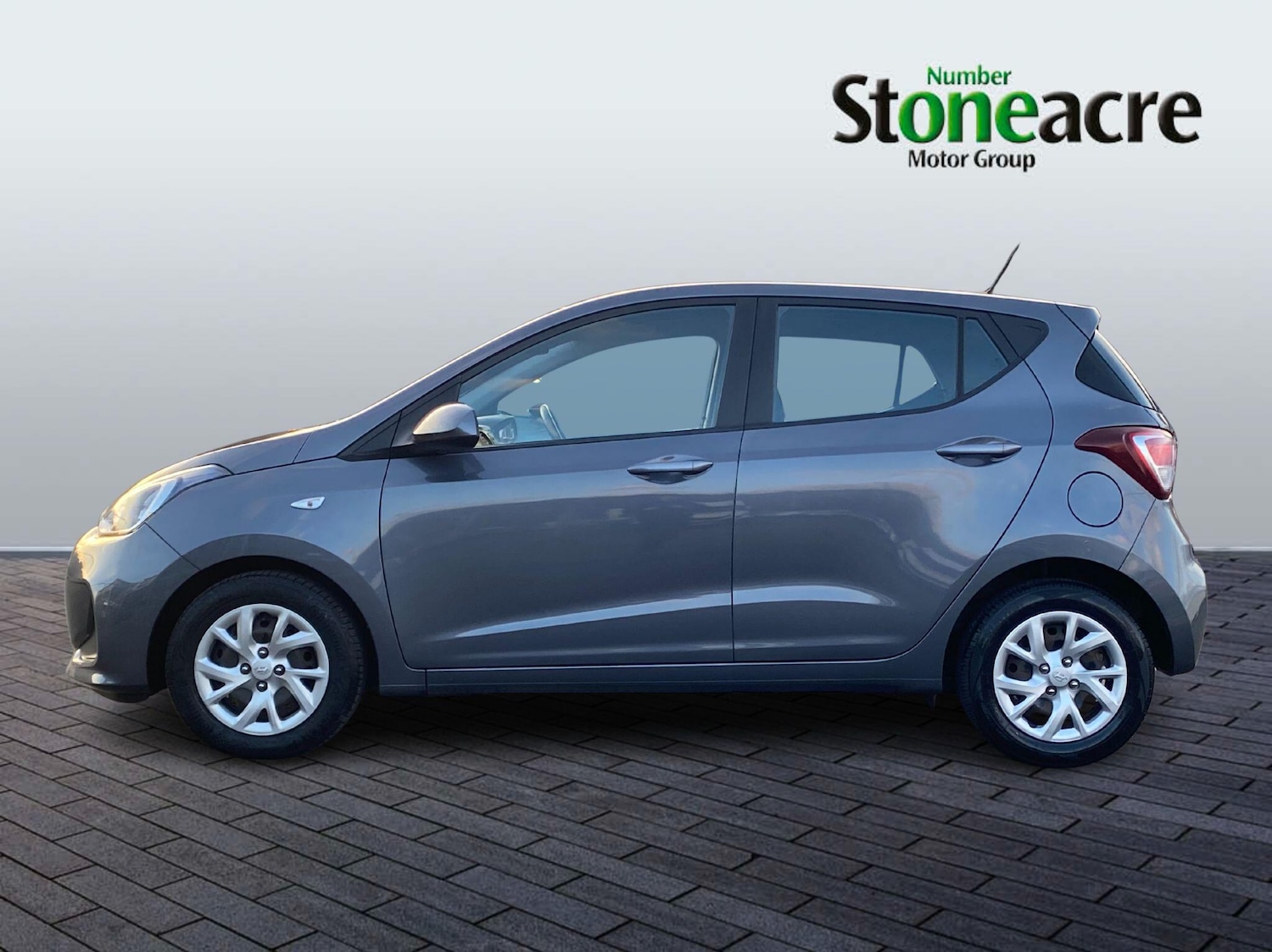 Used Hyundai i10 2019 for sale - 77279485: Photo 5
