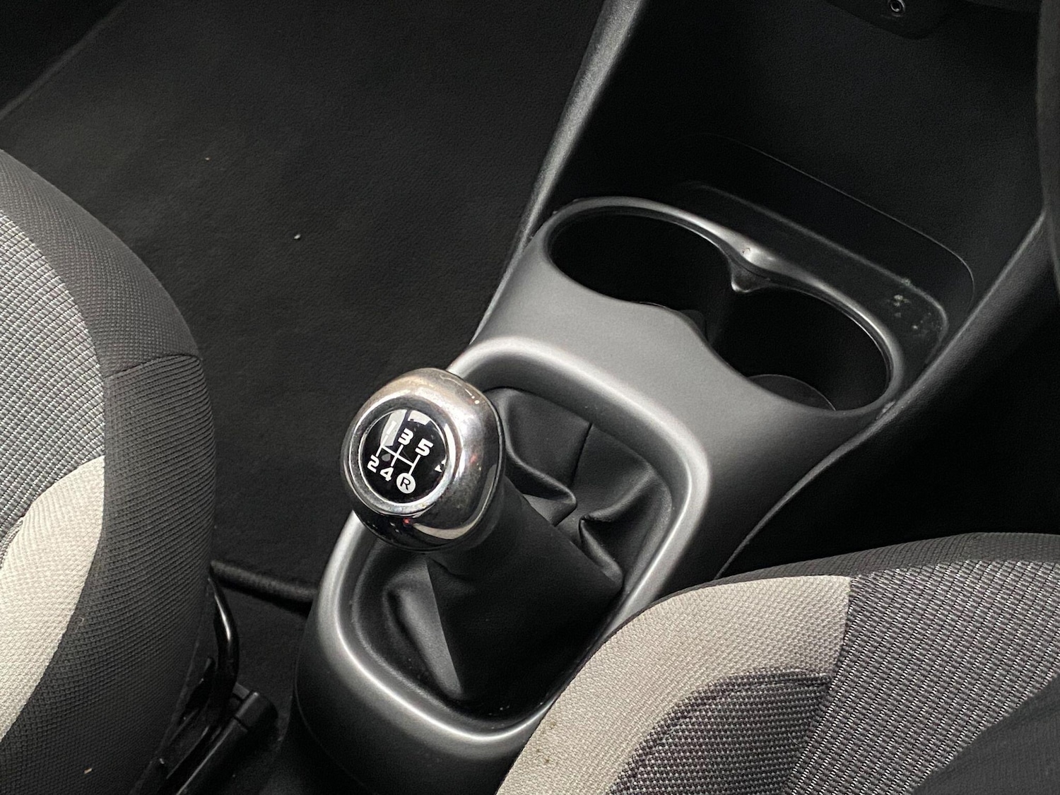 Used Toyota AYGO 2020 for sale - 77456529: Photo 21