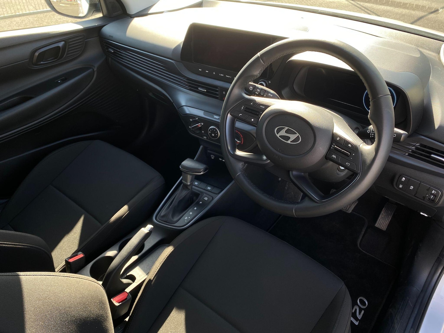 Used Hyundai i20 2025 for sale - 77939713: Photo 38