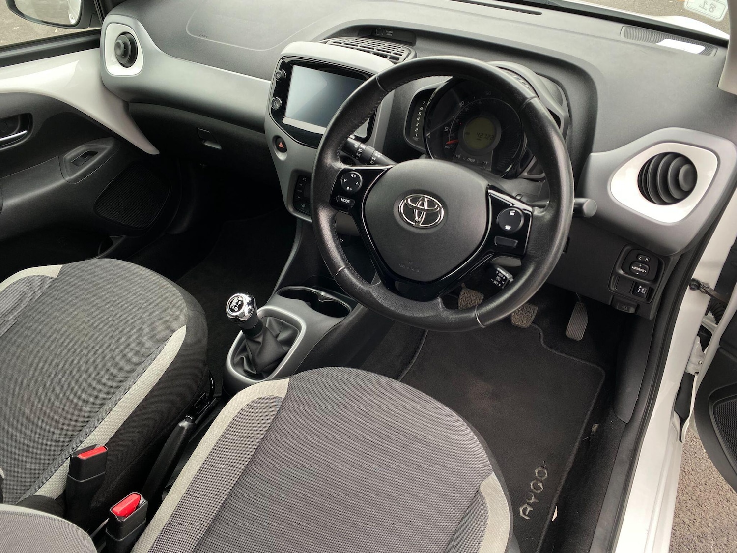 Used Toyota AYGO 2020 for sale - 76824353: Photo 12