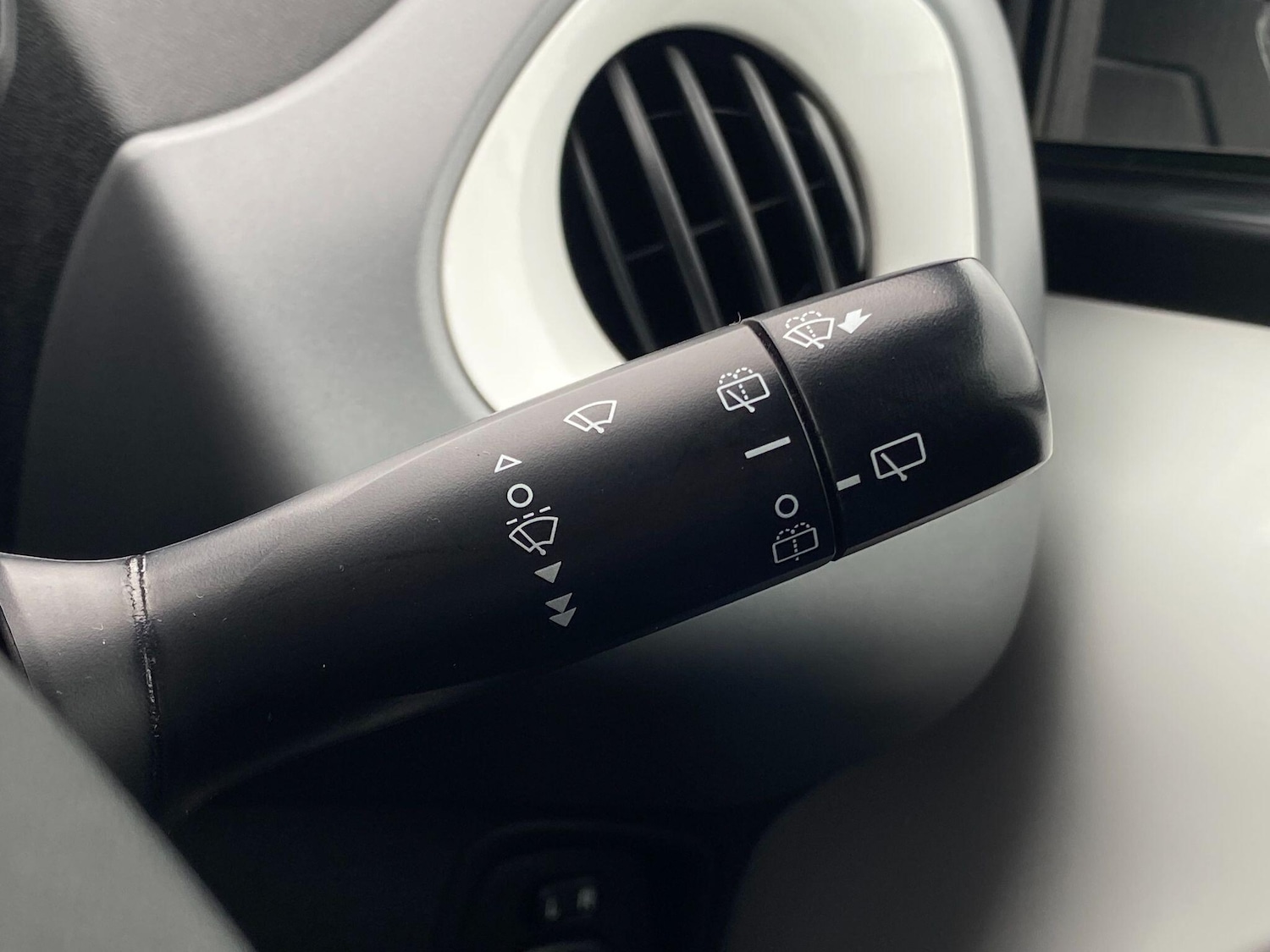 Used Toyota AYGO 2020 for sale - 76824353: Photo 21