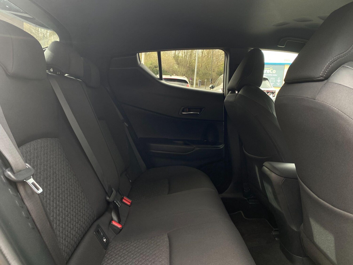 Used Toyota C-HR 2023 for sale - 77939432: Photo 14