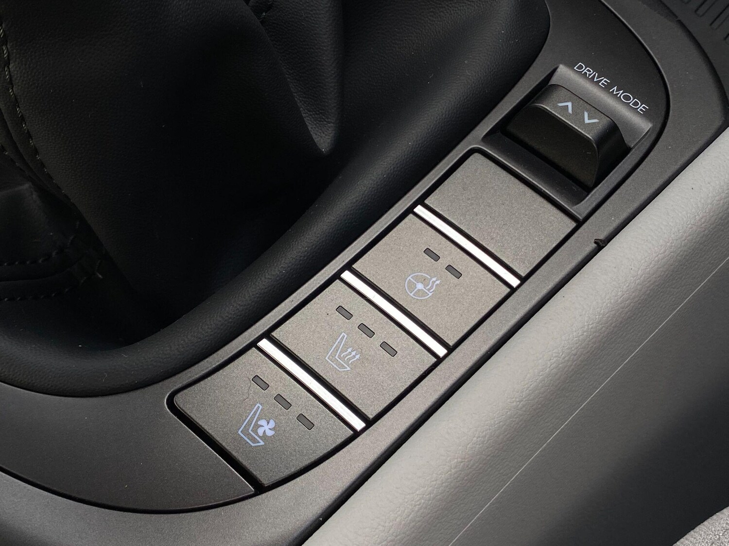 Used Hyundai KONA 2025 for sale - 76200531: Photo 40