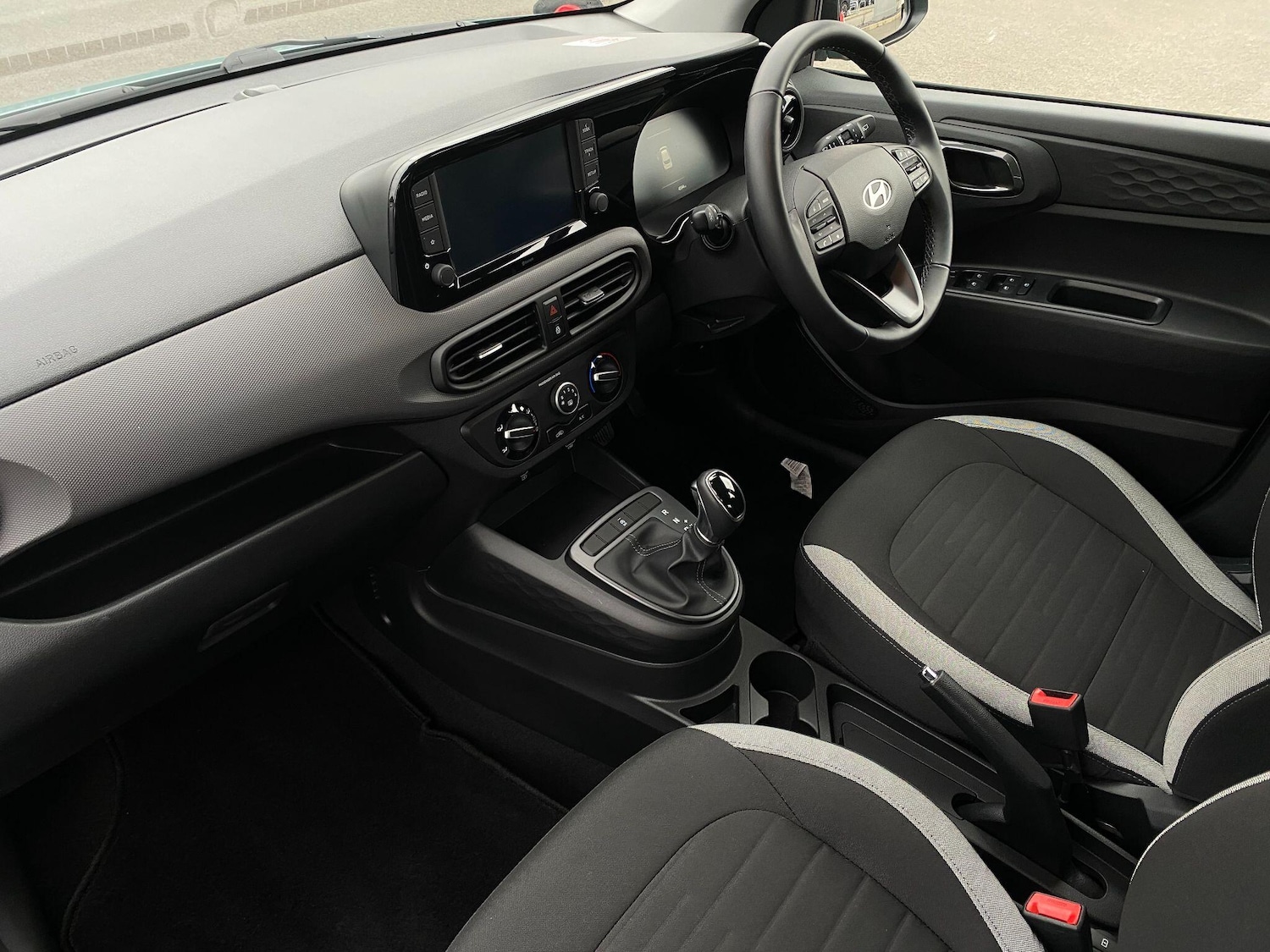 Used Hyundai i10 2023 for sale - 77612738: Photo 10