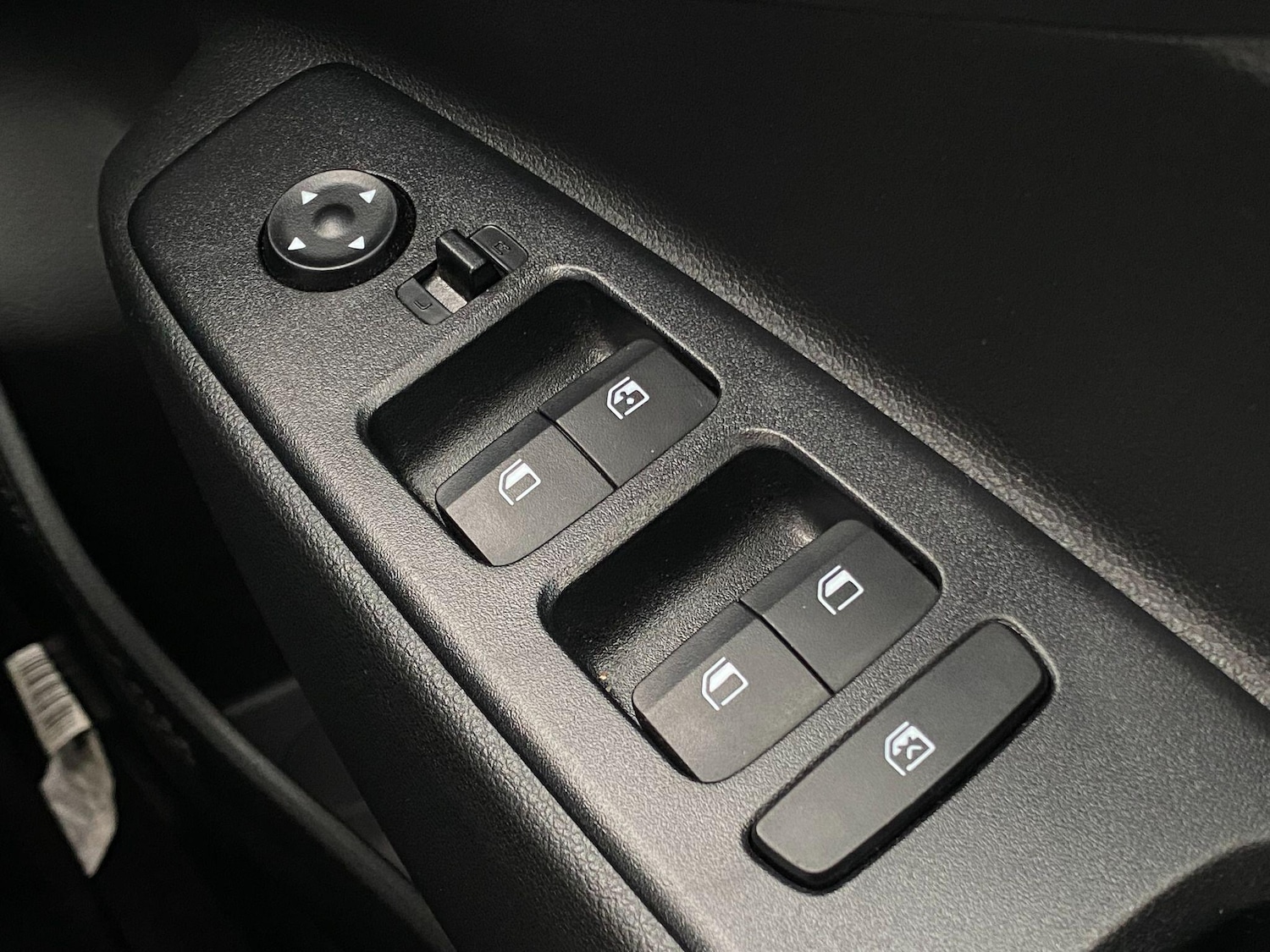 Used Hyundai i10 2023 for sale - 77612738: Photo 15