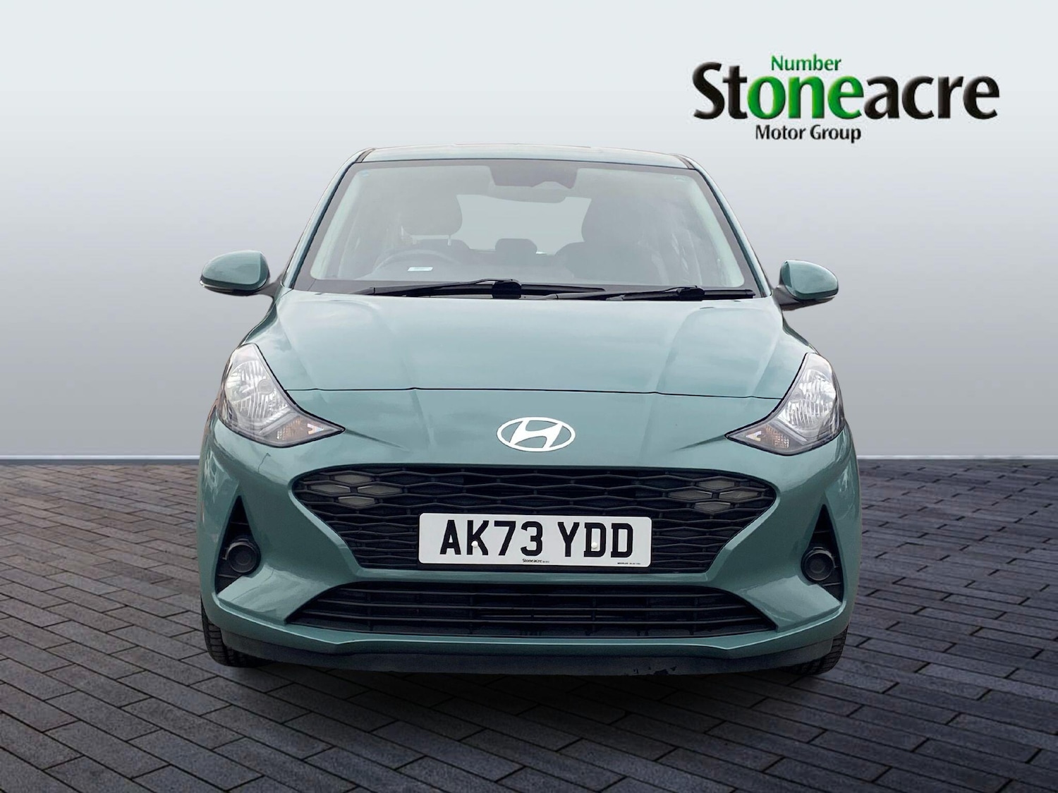 Used Hyundai i10 2023 for sale - 77612738: Photo 2