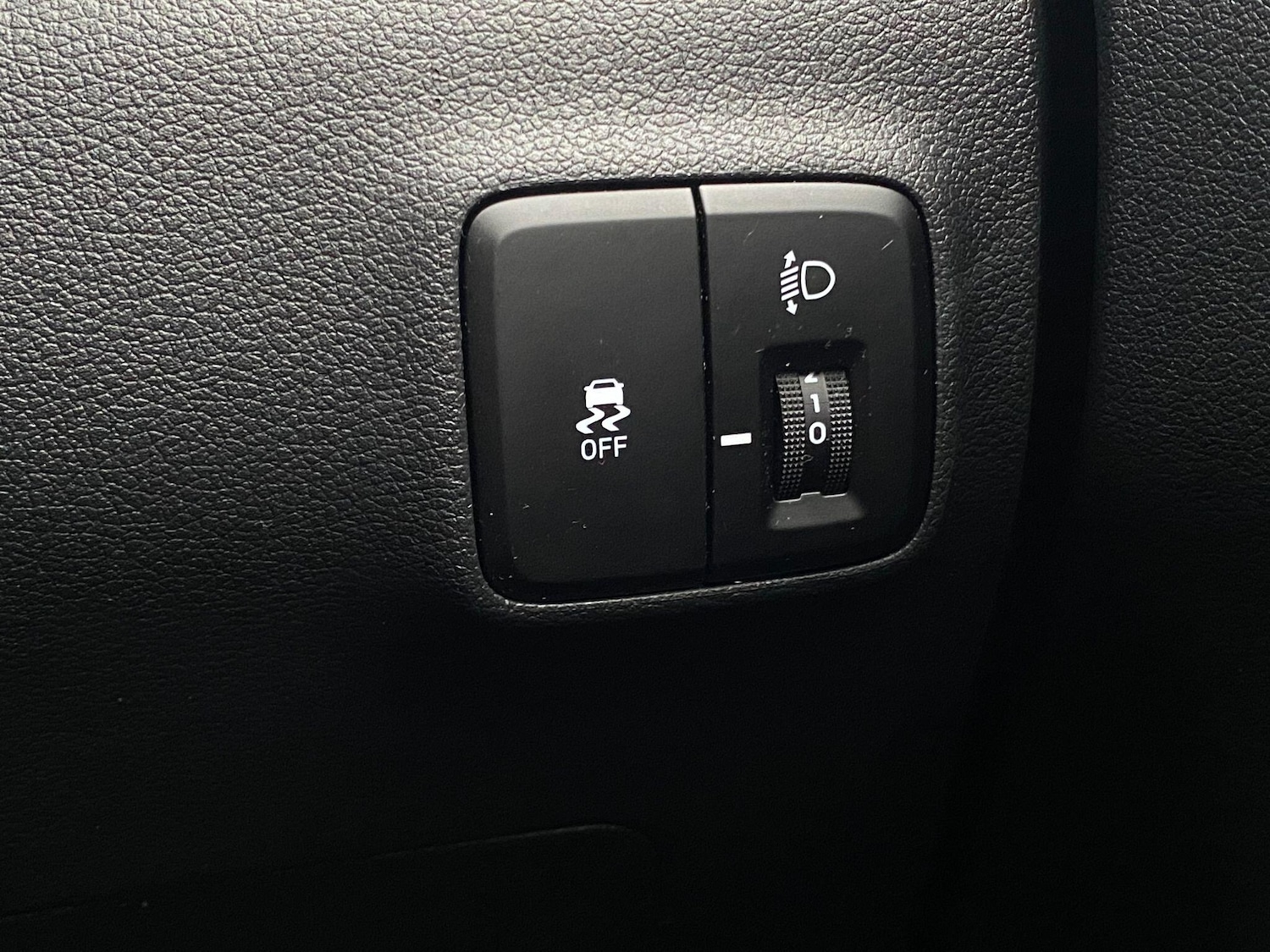 Used Hyundai i10 2023 for sale - 77612738: Photo 20