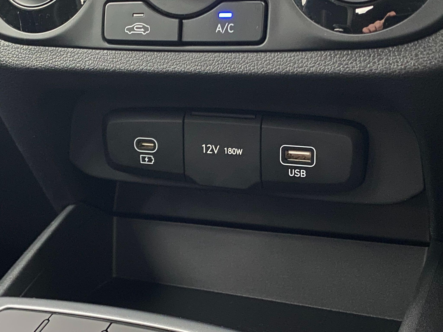 Used Hyundai i10 2023 for sale - 77612738: Photo 21