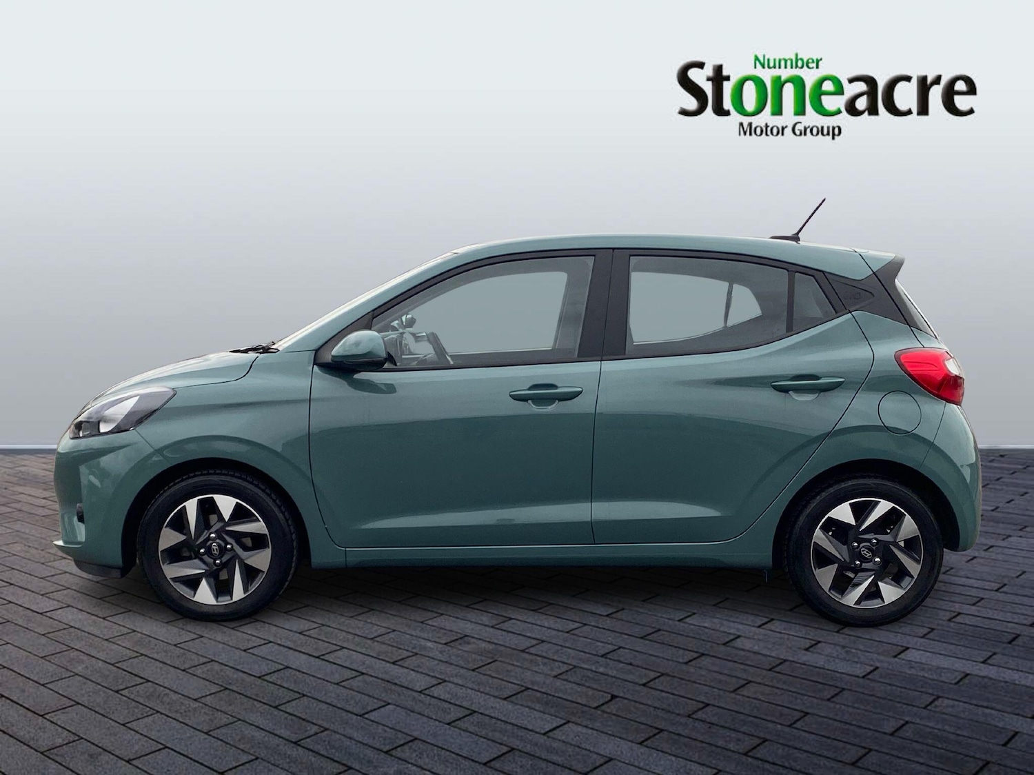 Used Hyundai i10 2023 for sale - 77612738: Photo 5