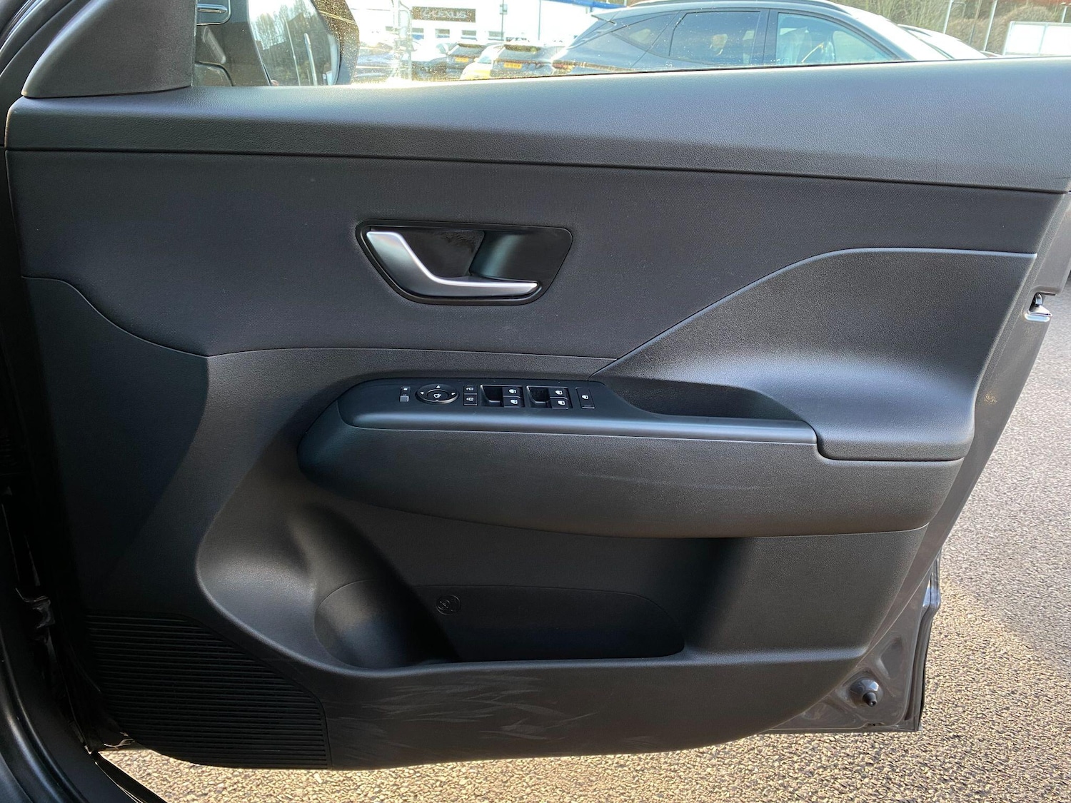 Used Hyundai KONA 2024 for sale - 77143652: Photo 30