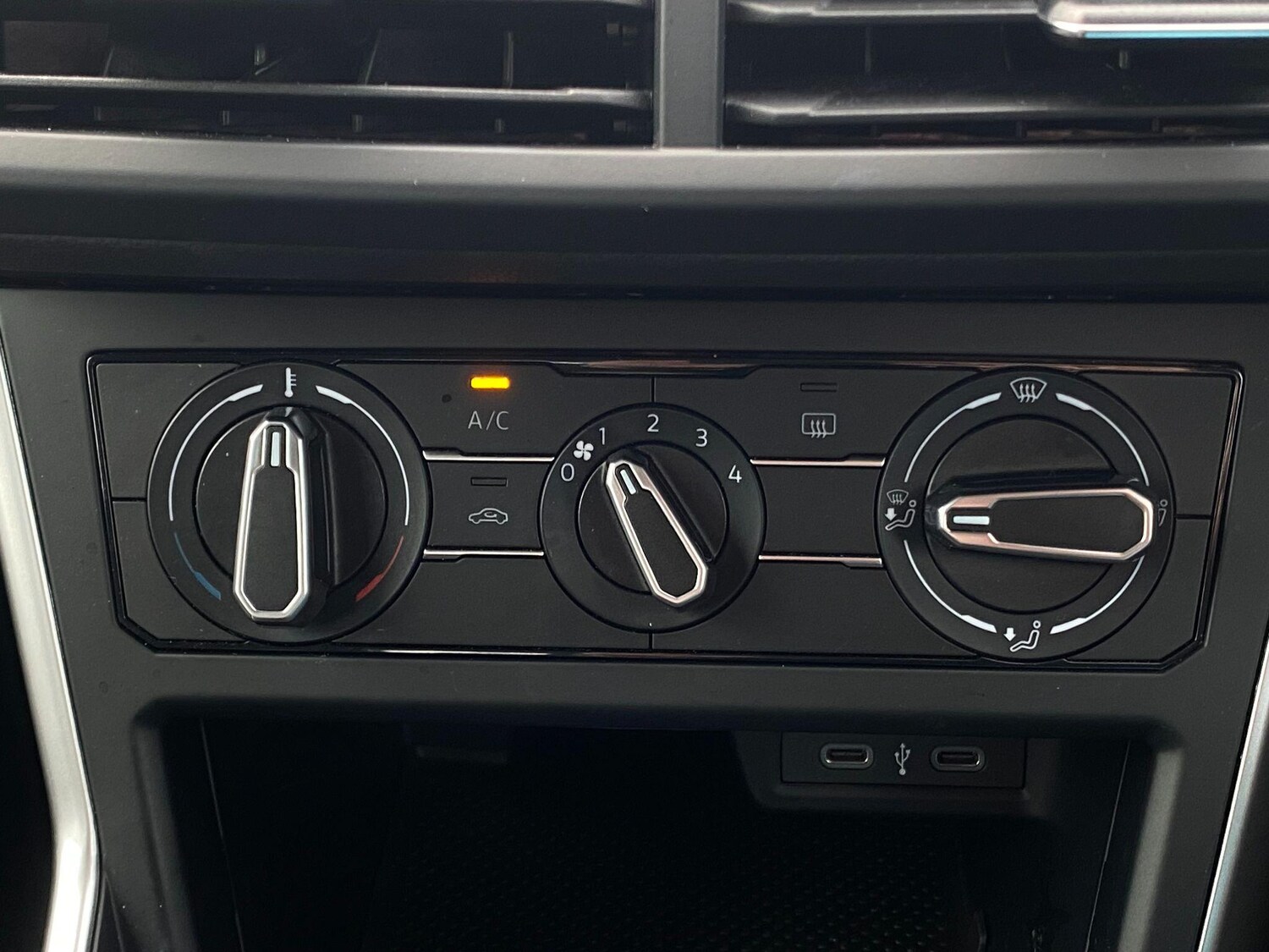 Used Volkswagen Polo for sale - 77538427: Photo 24