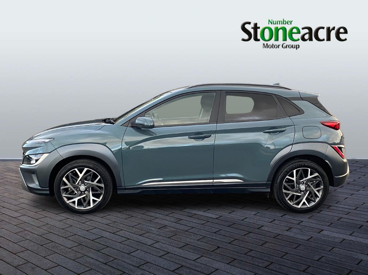 Used Hyundai KONA 2023 for sale - 76473522: Photo 3