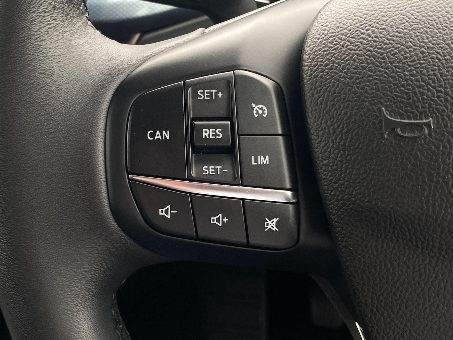 Used Ford Focus for sale - 76473935: Photo 26